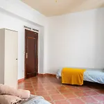 Vintage Flat Malaga